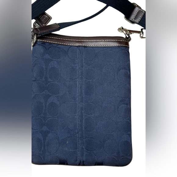 NWOT COACH Women's Signature Swingpack Crossbody Bag F06016 Tan and Brown - Picture 2 of 7